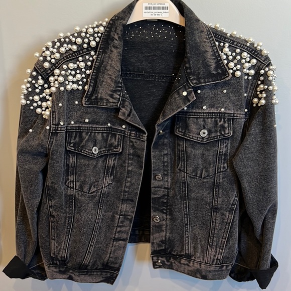 unknown Jackets & Blazers - Jean jacket with pearl embellishment Size L